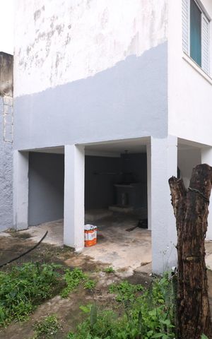 Casa à venda com 141m², 2 quartos e 1 vaga Casa à venda com 141m², 2 quartos e 1 vagaÁrea de Serviço e Quintal