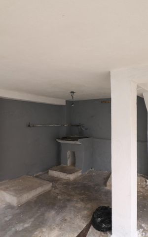 Casa à venda com 141m², 2 quartos e 1 vaga Casa à venda com 141m², 2 quartos e 1 vagaÁrea de Serviço e Quintal