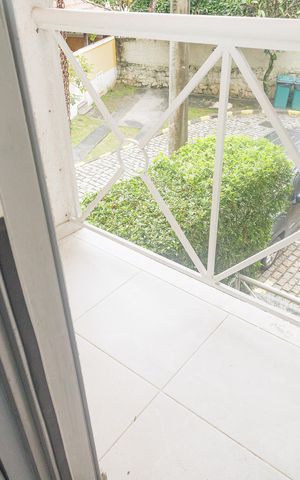 Casa de condomínio à venda com 70m², 2 quartos e 1 vaga Casa de condomínio à venda com 70m², 2 quartos e 1 vagaVaranda