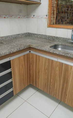 Casa de condomínio à venda com 70m², 2 quartos e 1 vaga Casa de condomínio à venda com 70m², 2 quartos e 1 vagaCozinha