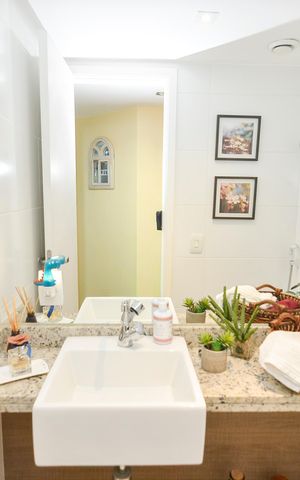 Apartamento à venda com 116m², 3 quartos e 2 vagas Apartamento à venda com 116m², 3 quartos e 2 vagasBanheiro 2