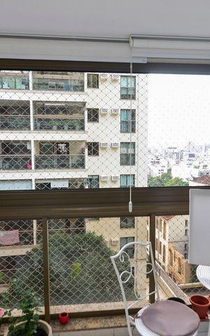 Apartamento à venda com 116m², 3 quartos e 2 vagas Apartamento à venda com 116m², 3 quartos e 2 vagasSuíte