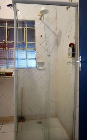 Casa à venda com 125m², 2 quartos e 1 vagaBanheiro social