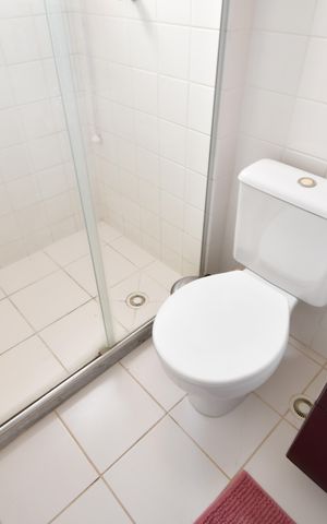 Casa de condomínio à venda com 100m², 3 quartos e 2 vagasBanheiro Social
