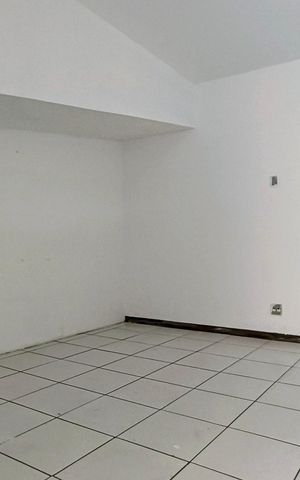 Apartamento para alugar com 110m², 2 quartos e sem vaga