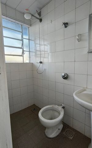 Apartamento para alugar com 90m², 1 quarto e sem vagaBanheiro