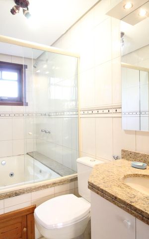 Apartamento à venda com 97m², 3 quartos e 2 vagasBanheiro da Suíte 1