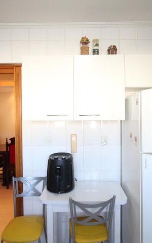 Apartamento à venda com 97m², 3 quartos e 2 vagasCozinha