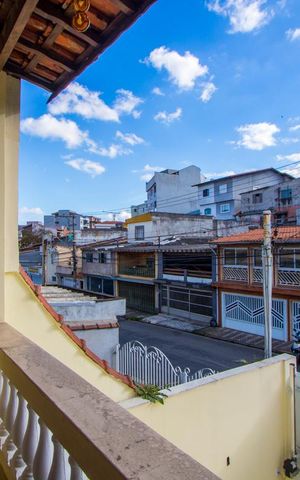 Casa para alugar com 230m², 4 quartos e 2 vagas Casa para alugar com 230m², 4 quartos e 2 vagasVaranda do quarto 1