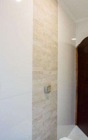 Casa para alugar com 230m², 4 quartos e 2 vagas Casa para alugar com 230m², 4 quartos e 2 vagasBanheiro do quarto 1