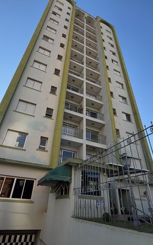 Apartamento à venda com 116m², 2 quartos e 1 vagaFachada