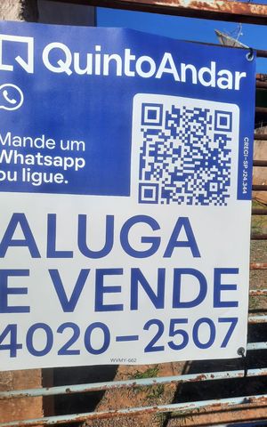 Casa à venda com 50m², 1 quarto e 3 vagas Casa à venda com 50m², 1 quarto e 3 vagasPlaquinha