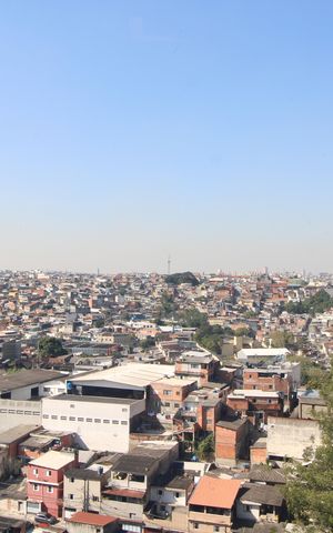 Apartamento para alugar com 117m², 2 quartos e 2 vagasVista janela da sala