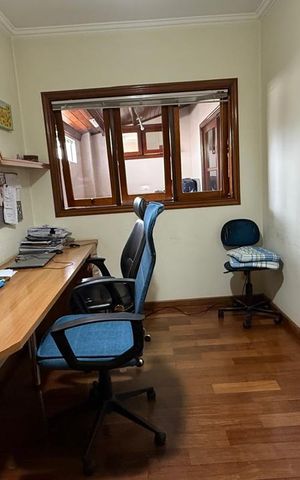 Casa de condomínio à venda com 314m², 3 quartos e 4 vagas