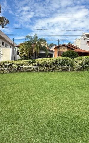 Casa de condomínio à venda com 314m², 3 quartos e 4 vagas