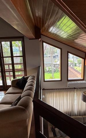 Casa de condomínio à venda com 314m², 3 quartos e 4 vagas