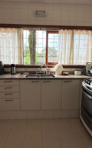 Casa de condomínio à venda com 314m², 3 quartos e 4 vagas