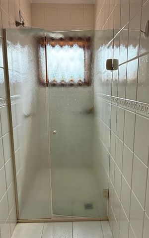 Casa de condomínio à venda com 314m², 3 quartos e 4 vagas