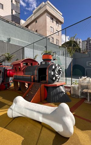 Apartamento à venda com 225m², 4 quartos e 4 vagas