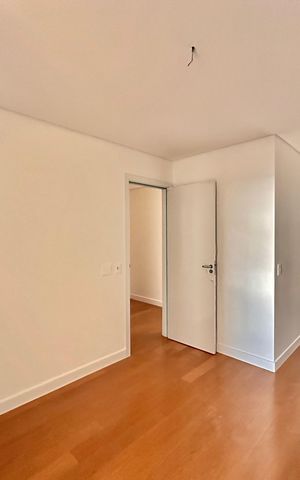 Apartamento à venda com 225m², 4 quartos e 4 vagas