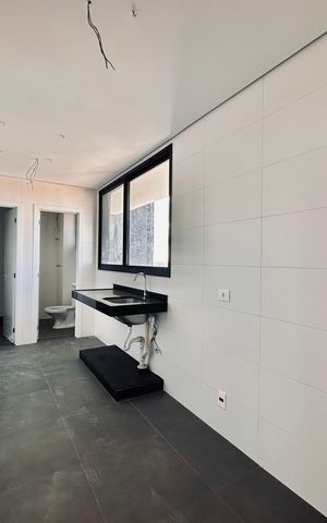 Apartamento à venda com 225m², 4 quartos e 4 vagas