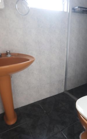 Casa para alugar com 180m², 3 quartos e 1 vagaBanheiro da Suíte