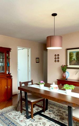 Apartamento à venda com 118m², 3 quartos e 1 vaga Apartamento à venda com 118m², 3 quartos e 1 vagaSala de Jantar