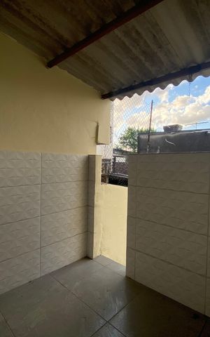Casa à venda com 120m², 2 quartos e sem vaga