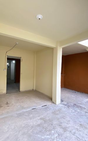 Casa à venda com 120m², 2 quartos e sem vaga