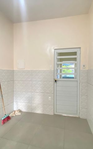 Casa à venda com 120m², 2 quartos e sem vaga