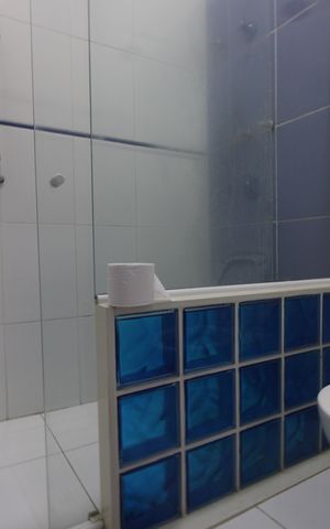 Casa de condomínio para alugar com 170m², 3 quartos e 1 vagaBanheiro social
