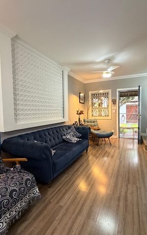 Casa de condomínio para alugar com 170m², 3 quartos e 1 vaga Casa de condomínio para alugar com 170m², 3 quartos e 1 vagaSala