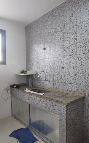 Casa de condomínio para alugar com 243m², 3 quartos e 2 vagasCozinha