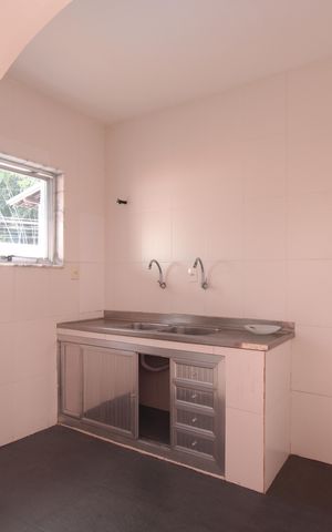 Casa de condomínio para alugar com 243m², 3 quartos e 2 vagasQuintal - Pia