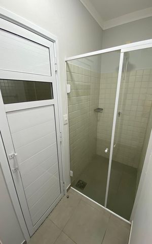 Casa de condomínio à venda com 436m², 4 quartos e 4 vagas