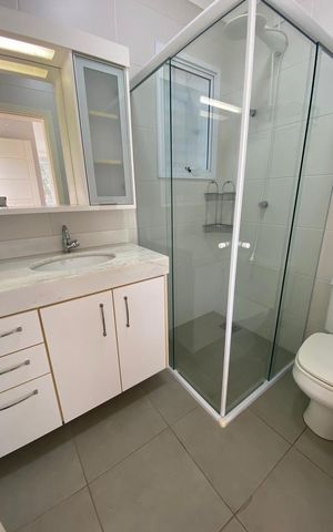 Casa de condomínio à venda com 436m², 4 quartos e 4 vagas