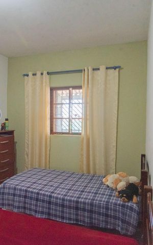 Casa à venda com 200m², 2 quartos e 2 vagas