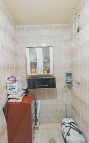 Casa à venda com 200m², 2 quartos e 2 vagas