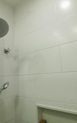 Casa para alugar com 340m², 3 quartos e 2 vagasBanheiro