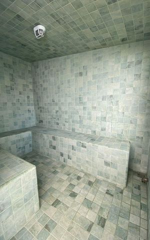 Casa de condomínio à venda com 178m², 3 quartos e 4 vagas