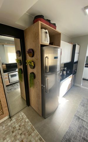 Casa de condomínio à venda com 178m², 3 quartos e 4 vagas