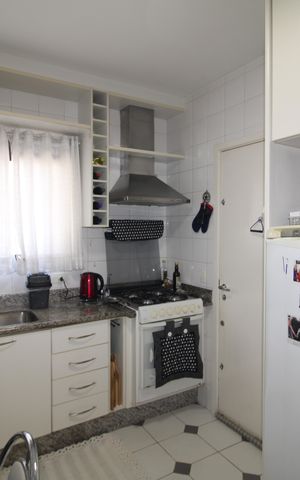 Apartamento para alugar com 128m², 3 quartos e 3 vagasCozinha