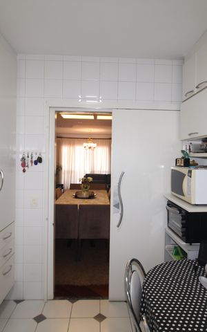 Apartamento para alugar com 128m², 3 quartos e 3 vagasCozinha