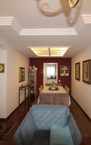 Apartamento para alugar com 128m², 3 quartos e 3 vagasSala