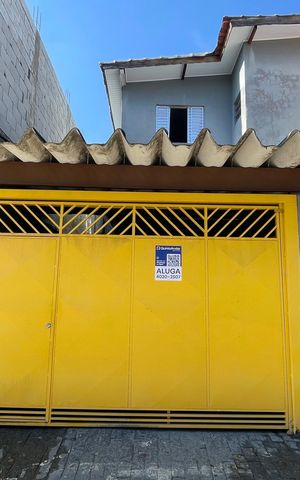 Casa para alugar com 70m², 1 quarto e sem vaga Casa para alugar com 70m², 1 quarto e sem vagaFachada+Placa