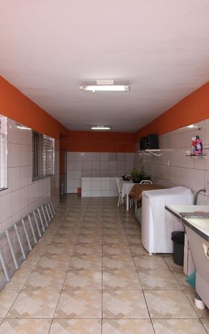 Casa à venda com 189m², 3 quartos e 7 vagasÁrea de Serviço