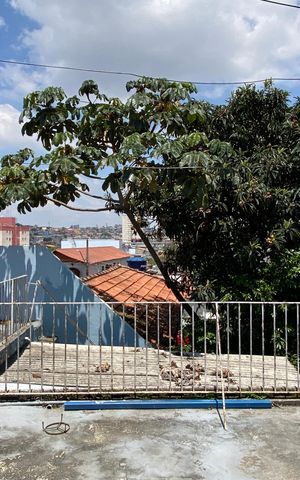 Casa à venda com 159m², 2 quartos e 3 vagas Casa à venda com 159m², 2 quartos e 3 vagasVaranda