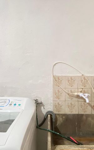Casa à venda com 159m², 2 quartos e 3 vagas Casa à venda com 159m², 2 quartos e 3 vagasÁrea de Serviço