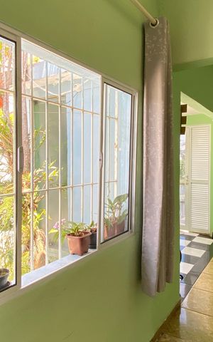 Casa à venda com 159m², 2 quartos e 3 vagas Casa à venda com 159m², 2 quartos e 3 vagasAntessala