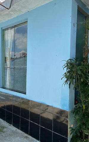 Casa à venda com 159m², 2 quartos e 3 vagas Casa à venda com 159m², 2 quartos e 3 vagasÁrea externa - Garagem